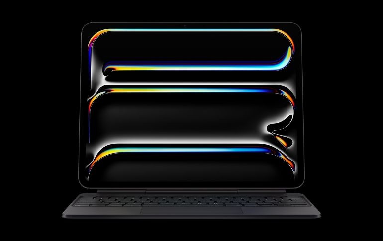 El M5 incluye una unidad de procesamiento gráfico (GPU) de última generación, que incorpora un Neural Accelerator, una tecnología desarrollada por Apple para acelerar procesos de IA como la interacción con Siri o la generación de imágenes. ESPECIAL