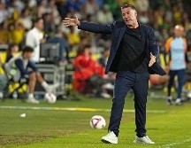 Luis Carrión regresa al banquillo del Carbayon. AFP