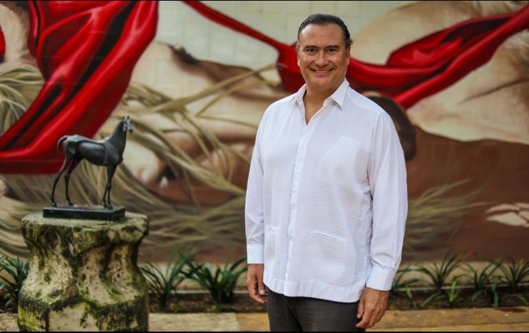 El secretario Manuel Herrera Vega dio los detalles del plan energético en Jalisco, que impulsa energías limpias, movilidad eléctrica y una inversión de 10 mil millones de dólares en este sexenio. EL INFORMADOR/A. Navarro