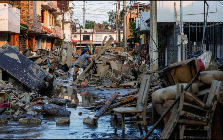 Hasta el momento suman 72 muertos y 48 personas continúan desaparecidas por las lluvias de los últimos días. SUN/D. Simón Sánchez