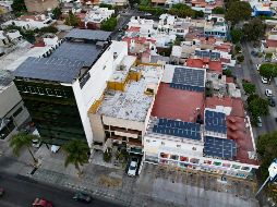 El Gobierno estatal ha flexibilizado los esquemas de financiamiento para facilitar la instalación de paneles solares en casas, comercios e industrias, lo que ha llevado a la Entidad a liderar a nivel nacional en los contratos de interconexión firmados ante la Comisión Reguladora de Energía. EL INFORMADOR/ A. Navarro
