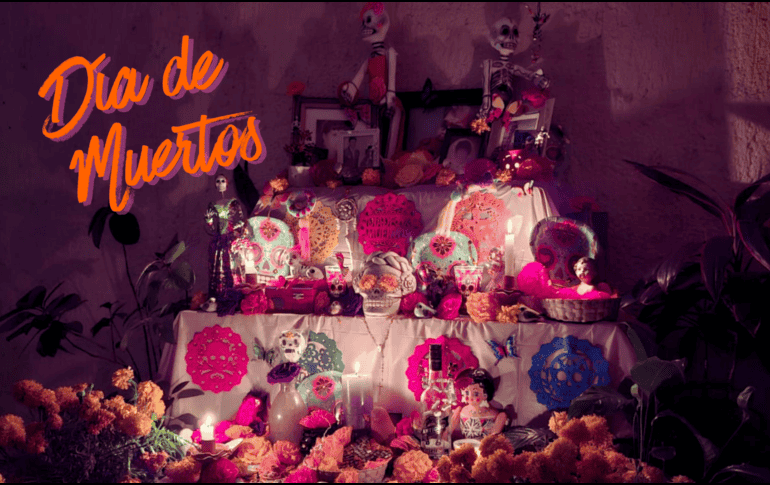 El origen del Día de Muertos proviene de los pueblos indígenas donde ofrecían alimentos en altares a sus fieles difuntos. EL INFORMADOR / O. Álvarez