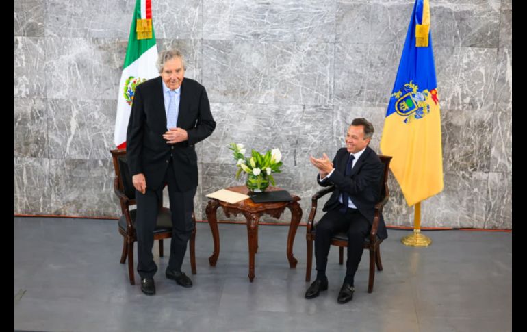 Carlos Álvarez Bermejillo, durante su discurso compartió que buscar el equilibrio en el trabajo, en la familia y en la empresa ha sido fundamental para lograr sus metas. EL INFORMADOR/ J. Acosta