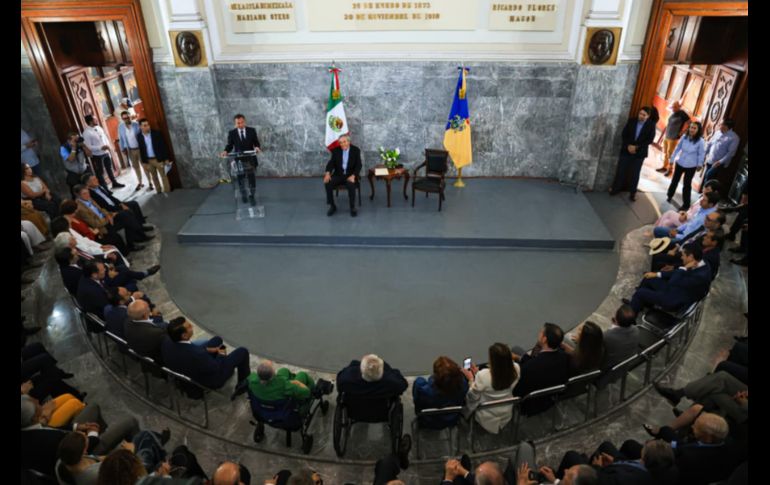 Carlos Álvarez Bermejillo, durante su discurso compartió que buscar el equilibrio en el trabajo, en la familia y en la empresa ha sido fundamental para lograr sus metas. EL INFORMADOR/ J. Acosta