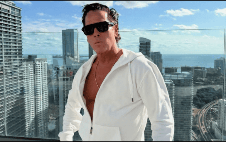 En 2023 condujo Hotel VIP para TelevisaUnivision y antes protagonizó su propio programa, Palazuelos Mi Rey, en MTV. FACEBOOK / @rpalazuelosb