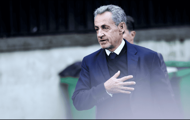 En un mensaje publicado en sus redes sociales antes de dirigirse a La Santé, Nicolas Sarkozy afirmó que es inocente. EFE/EOA/T. Suárez