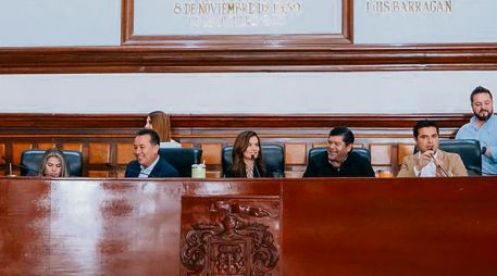 Durante la sesión de Cabildo se aprobaron iniciativas de movilidad, presupuesto y proyectos de proyección internacional. ESPECIAL