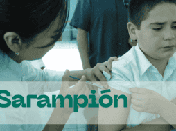 El sarampión causa un sarpullido con manchas rojas, que suele aparecer primero en la cara y detrás de las orejas. NTX/ARCHIVO