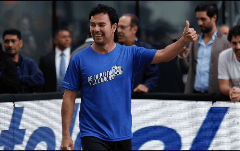 Checo Pérez, quien dejó a la escudería Red Bull al final del 2024, habló en un evento previo a la décima edición del Gran Premio de México. SUN / D. S. Sánchez