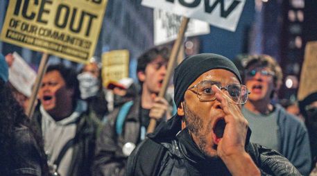Las comunidades afroamericanas, latinas y asiáticas, protagonistas de las manifestaciones contra el ICE. EFE