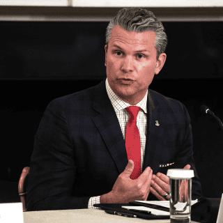 EU ataca embarcación con "narcoterroristas" en el Caribe: Hegseth