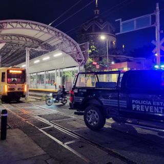 Línea 1 del Tren Ligero interrumpe su servicio