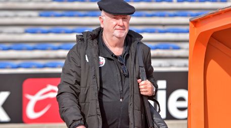 Manuel Lapuente se marcha, pero deja tras de sí una huella imborrable: la de un hombre que vivió, enseñó y dignificó el futbol mexicano hasta su último día. IMAGO7.