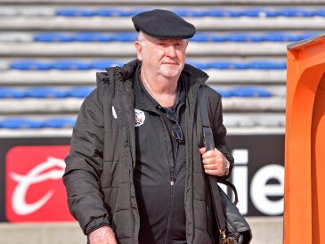 Manuel Lapuente se marcha, pero deja tras de sí una huella imborrable: la de un hombre que vivió, enseñó y dignificó el futbol mexicano hasta su último día. IMAGO7.