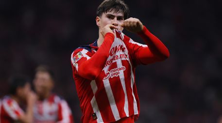 Entre los futbolistas de Chivas que han compartido este logro se encuentran Luis García, Marco Fabián y Alexis Vega. Imago7 / ARCHIVO