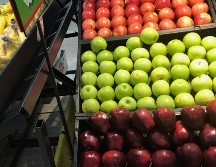 Cinco variedades de manzanas son parte de las ofertas hoy en Walmart. AP/Archivo