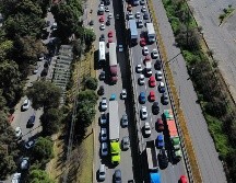 Transportistas realizarán un mega bloqueo en la CDMX para exigir el incremento de las tarifas del pasaje. EFE/F. Gutierrez