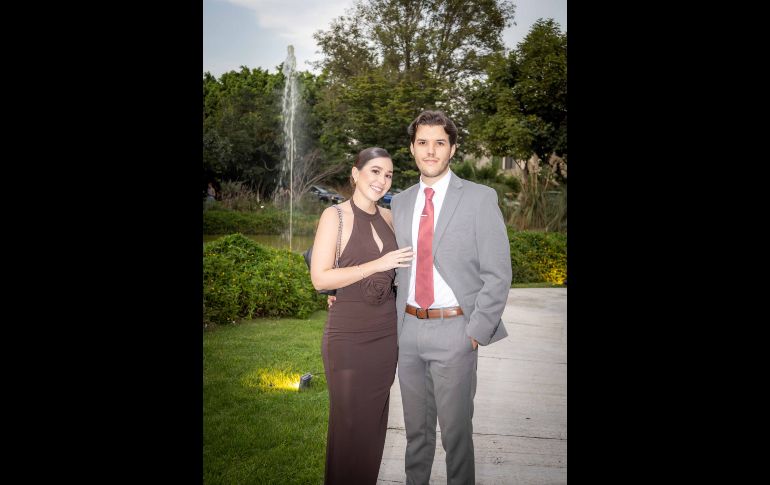 Ivanna Franco y Juan Manuel Ibáñez. GENTE BIEN JALISCO / Revista del 31 de octubre 2025