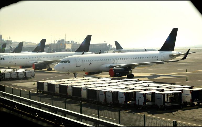 Las órdenes emitidas por el Departamento de Transporte de los Estados Unidos limitan y condicionan las operaciones de las aerolíneas mexicanas hacia ese país. EFE / ARCHIVO