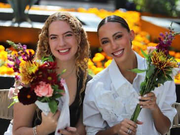Sofía Lemus y Paula Sierra. GENTE BIEN JALISCO / Workshop floral en el Luxury Hall de Midtown Jalisco