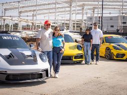 Juan Mendoza Álvarez, Lilia de Mendoza, Fabiola Mendoza y Omar Presue. GENTE BIEN JALISCO / “Slalom Porsche” con INDUJAL Parque industrial y Club de Porsche Guadalajara