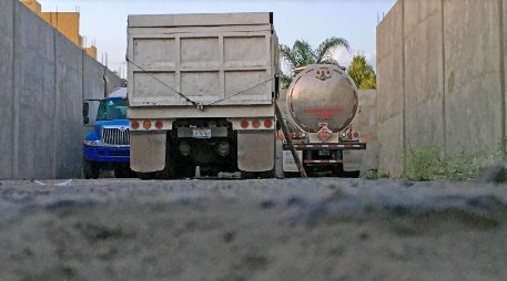 El robo de combustible continúa afectando al erario federal, con pérdidas estimadas de 20 mil millones de pesos el año pasado. SUN/Archivo