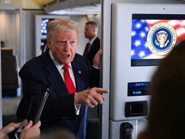 "No, no son verdad", respondió Trump ante el cuestionamiento sobre el posible ataque a Venezuela. AFP