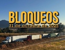 Vehículos varados el día de hoy en la carretera de Michoacán a la altura de Maravatío. EFE /Alex Cruz