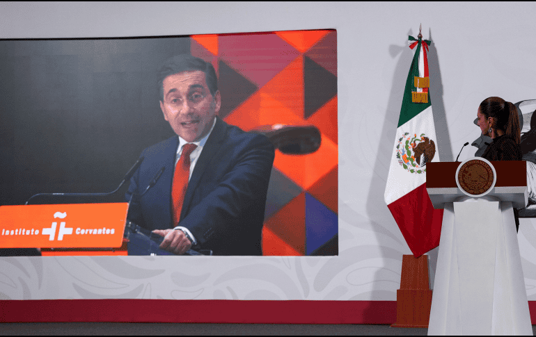 Las declaraciones de José Manuel Albares se suscitaron durante la inauguración de una muestra de arte de mujeres indígenas mexicanas en el país europeo. EFE / Presidencia de México