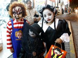 Salir a pedir calaverita es una tradición mexicana que llena de magia y diversión las noches de octubre y noviembre. NOTIMEX/ARCHIVO