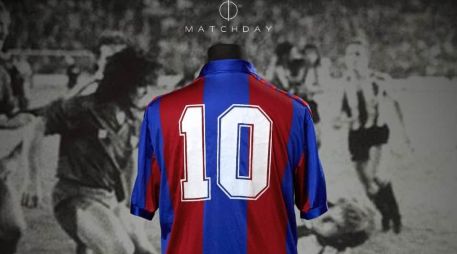 Se trata nada menos que de la histórica camiseta “rota” que Maradona usó en la final de la Copa del Rey de 1984