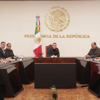 Sheinbaum convoca al Gabinete de Seguridad tras asesinato de Carlos Manzo