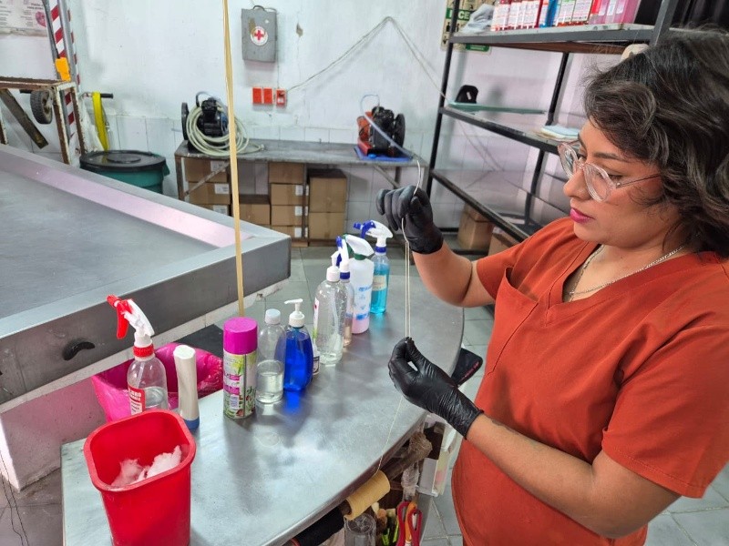 Paramédico de profesión inicial por su vocación a servir, Jenny Enríquez, siempre mantuvo en mente el momento 