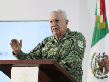 El secretario Trevilla Trejo declaró que "siempre existió una comunicación directa, permanente y continua con el alcalde". EFE / M. Guzmán