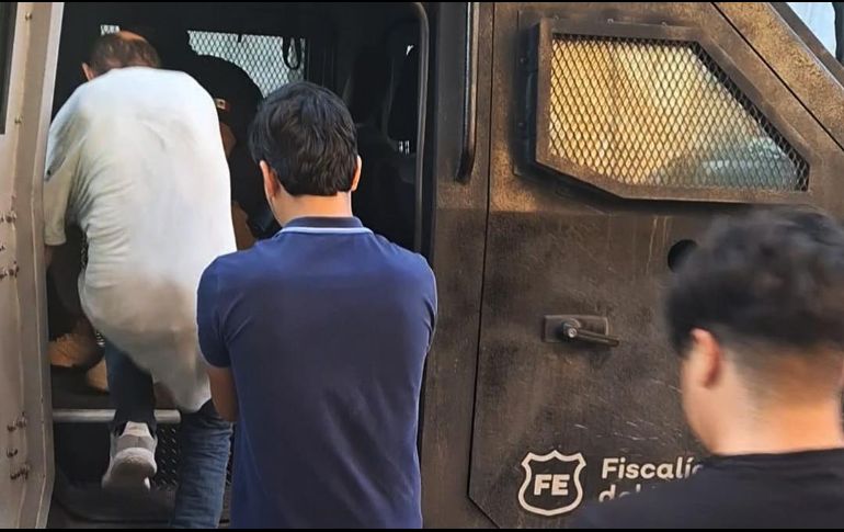La detención de los presuntos delincuentes se logró el pasado 30 de octubre en calles de la colonia Blanco y Cuéllar, en Guadalajara. ESPECIAL / Fiscalía de Jalisco