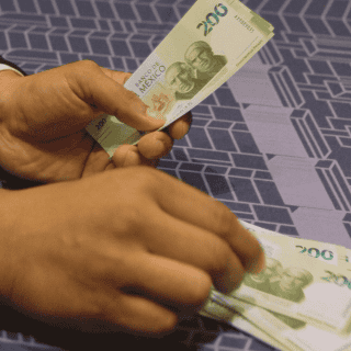 México enfrenta una crisis fiscal sin precedentes, advierten expertos