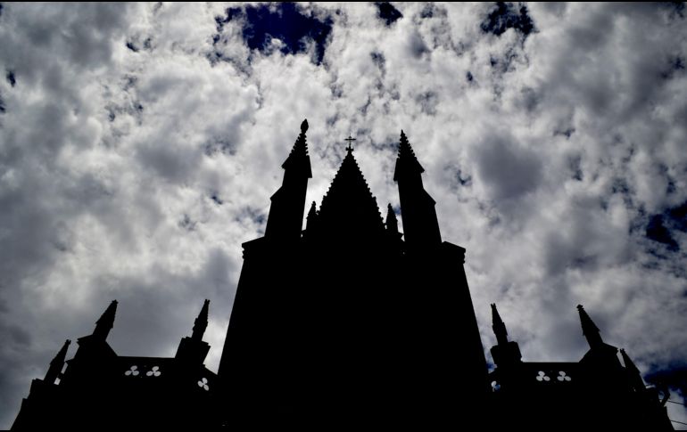 La Iglesia agregó que se debe fortalecer la formación en el uso de tecnologías e IA. EL INFORMADOR / ARCHIVO