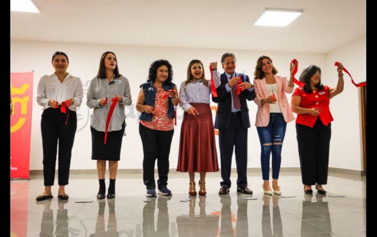 El alcalde de Zapopan, Juan José Frangie, recordó que este lugar era destinado para eventos privados, pero se logró recuperar el edificio y convertirlo en este centro integral de cuidados. EL INFORMADOR/ J. Acosta