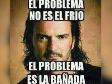 En redes sociales abundan imágenes de cobijas, tazas de café, y hasta excusas para no bañarse. ESPECIAL