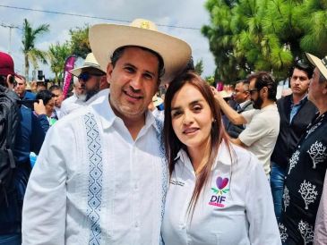 Hasta este momento, Grecia Quiroz, viuda de Carlos Manzo, no ha dado a conocer su opinión o decisión, respecto a la propuesta del Cabildo, para que sea ella la que termine el periodo de gobierno 2024-2027. ESPECIAL