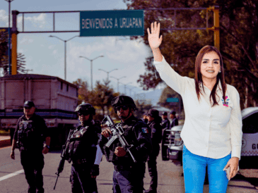 El encuentro entre la Presidenta y Grecia Quiroz ocurrió tres días después del asesinato del edil michoacano, que ocurrió el pasado sábado 1 de noviembre. SUN / ARCHIVO / FACEBOOK / Grecia Quiroz