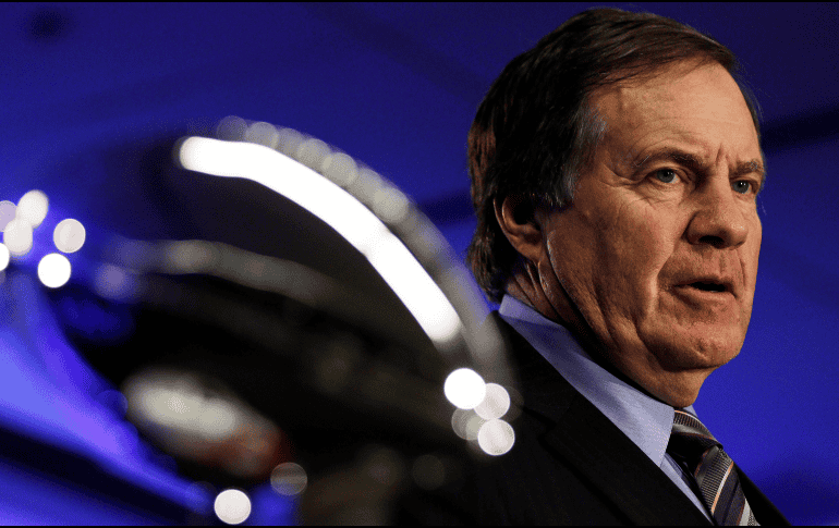 El entrenador Bill Belichick ganó seis veces el Super Bowl con los New England Patriots. AP / ARCHIVO