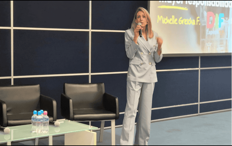 Michelle Greicha Frangie señaló que la educación no solo abre puertas, sino que permite comprender y transformar la realidad. EL INFORMADOR/R. Bobadilla