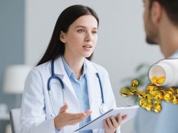 Antes de consumir cualquier producto, conviene verificar sus ingredientes, evitar los estimulantes y, sobre todo, seguir las recomendaciones de un especialista para mantener la presión arterial bajo control. CANVA