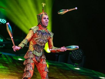 La multitud se quedó boquiabierta con las proezas acrobáticas y performativas de los 53 artistas del Cirque du Soleil. EL INFORMADOR/ A. Navarro