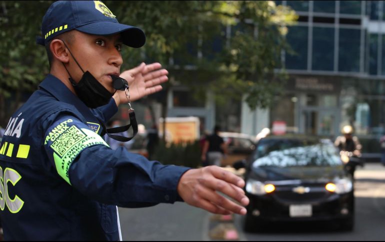 El programa Hoy No Circula se aplica de las 5:00 a las 22:00 horas en todas las alcaldías de la Ciudad de México y en 18 municipios del Estado de México. SUN/Archivo