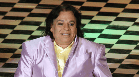 El Zócalo revivirá la velada de mayo de 1990 en la que Juan Gabriel llevó su música popular al Palacio de Bellas Artes Agencia. SUN / Archivo