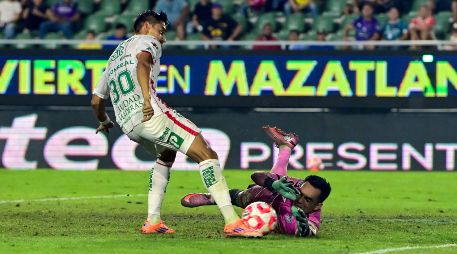 Ricardo Monreal anotó el gol que le dio el empate a los Rayos. IMAGO7/S. Bautista