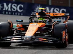 Norris, de 25 años, logró su decimoquinta pole en la categoría —la sexta de la temporada— tras dominar la clasificación de este sábado. EFE/ S. Moreira.