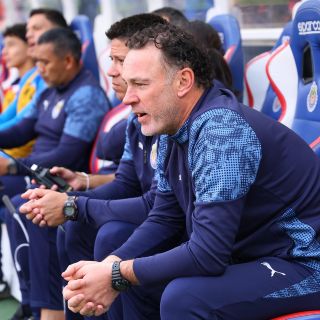 Gabriel Milito llama a la mesura tras la victoria de Chivas